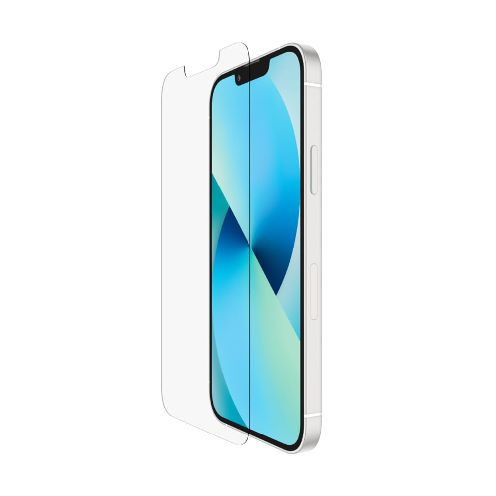 Un iPhone con protezione schermo. Lo schermo mostra un'immagine astratta blu e bianca. Il telefono è argento.