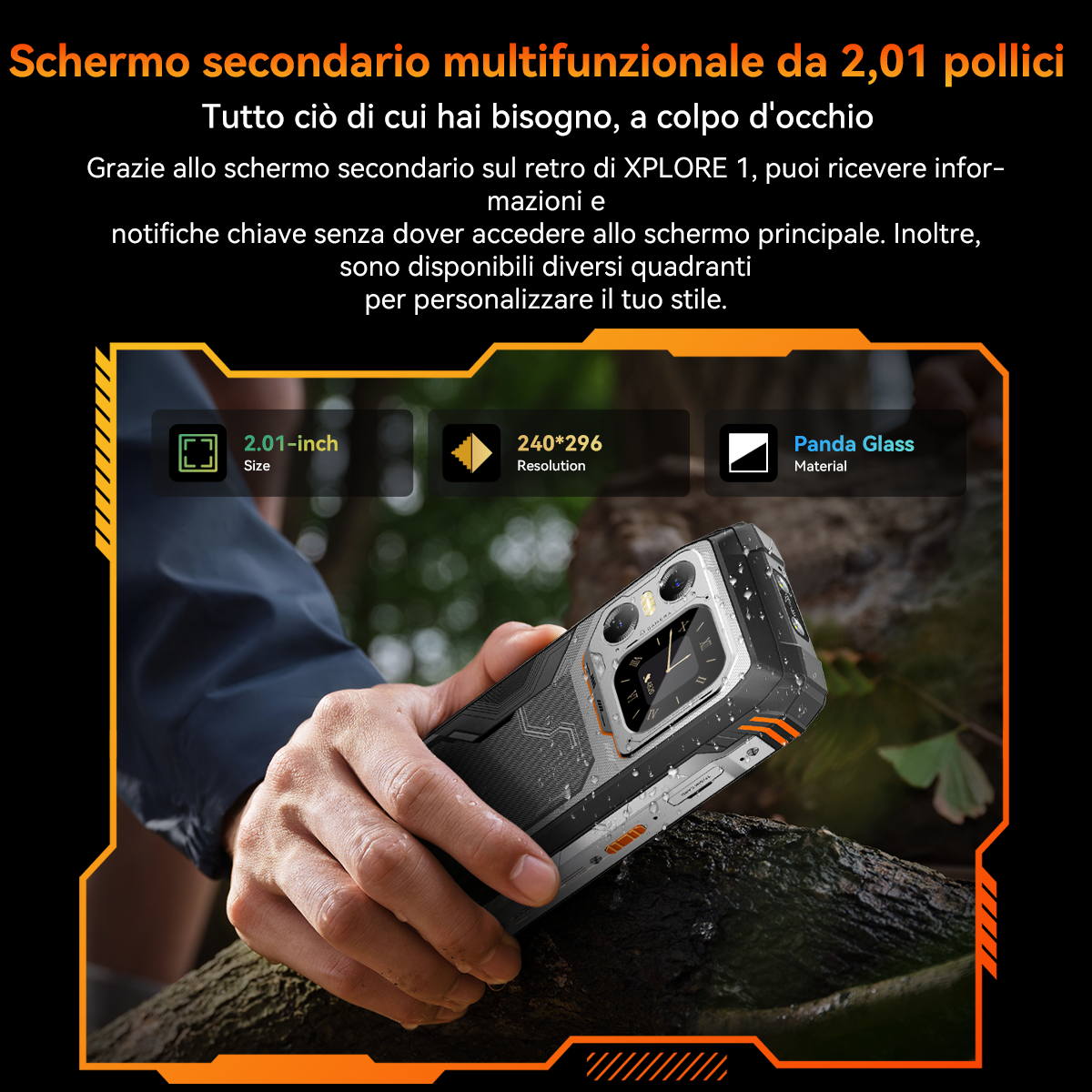 Una mano tiene in mano un telefono nero e argento. Il telefono ha un secondo schermo e lo sfondo è sfocato.