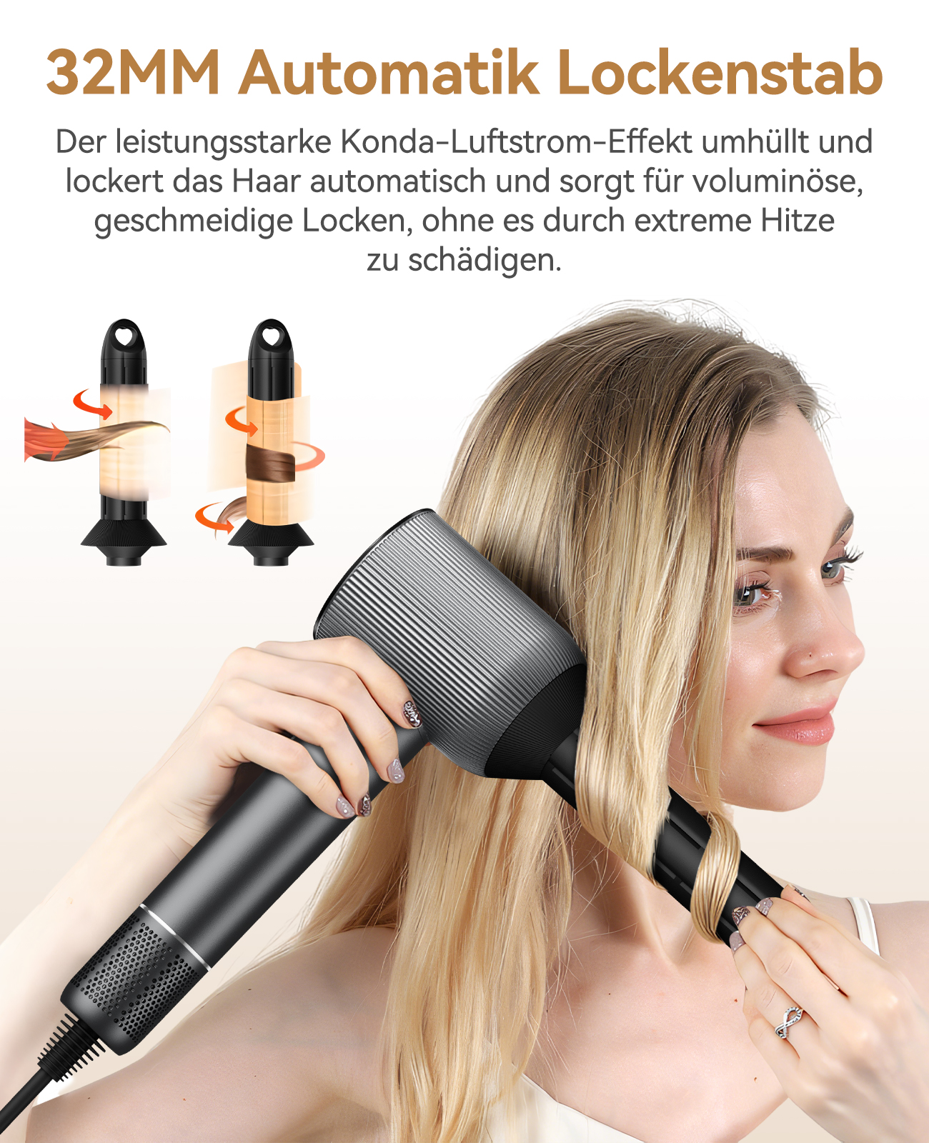 Frau, die ihr Haar mit einem schwarzen und silbernen Lockenstab lockt, blondes Haar, weißer Hintergrund, Nahaufnahme.