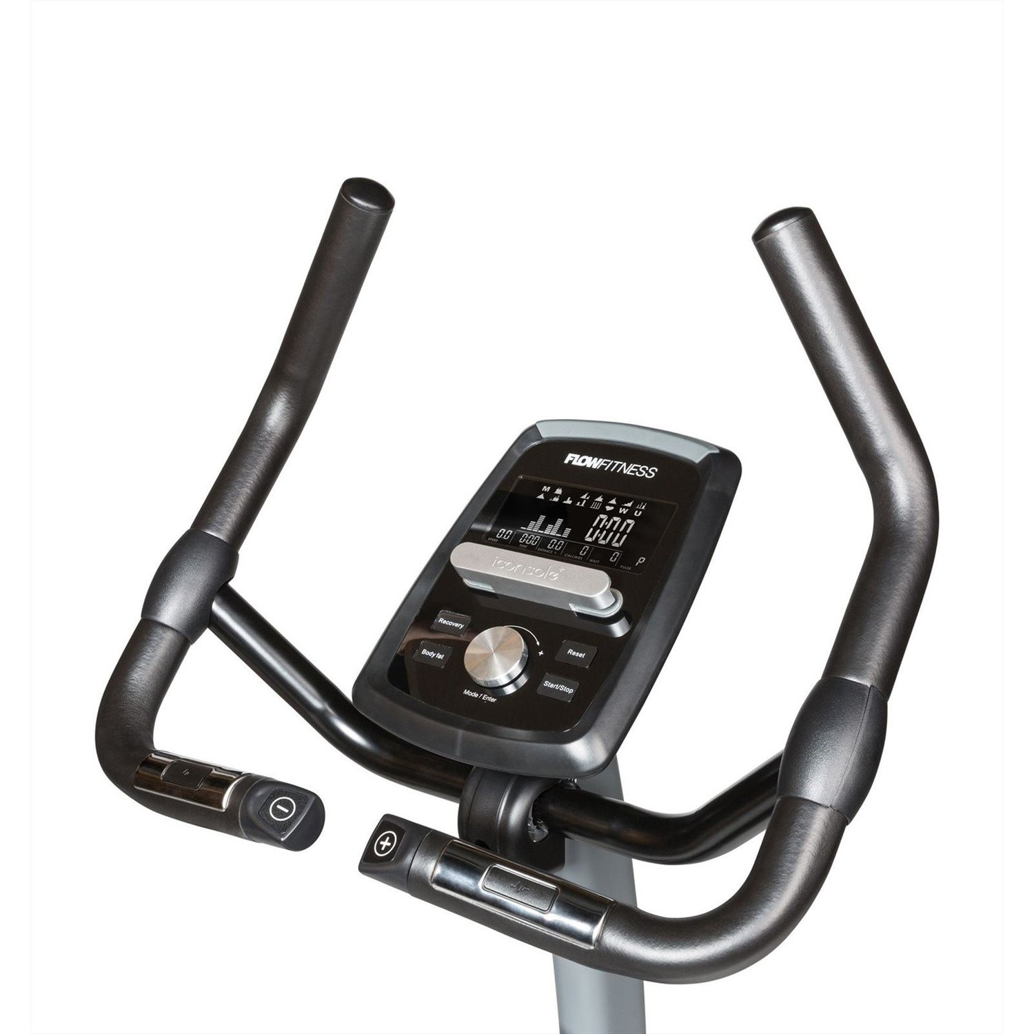 Una cyclette. Ha un display digitale, manubrio e pulsanti. La bici è nera e grigia su sfondo bianco.