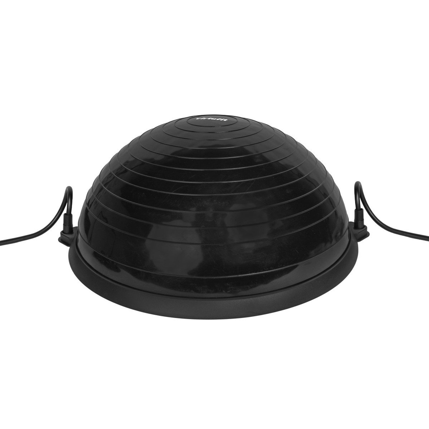 Ein schwarzer Balance-Trainer in Form eines Halbballs. Er hat eine flache Basis und eine gewölbte Oberseite mit horizontalen Rillen.