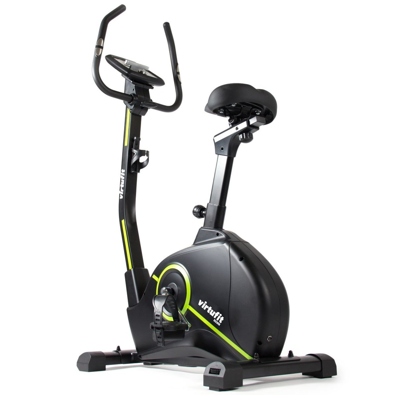 Schwarzes VirtuFit-Heimtrainer auf weißem Hintergrund. Merkmale: Lenker, Sitz, Pedale und ein Display.