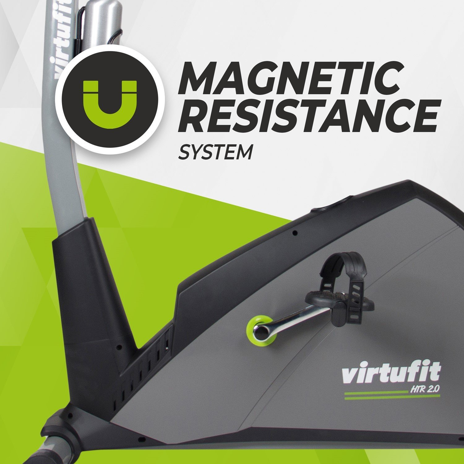 Ein Heimtrainer mit dem Text 'MAGNETIC RESISTANCE SYSTEM'. Die Marke ist virtufit HTR 2.0. Das Fahrrad ist grau und schwarz.