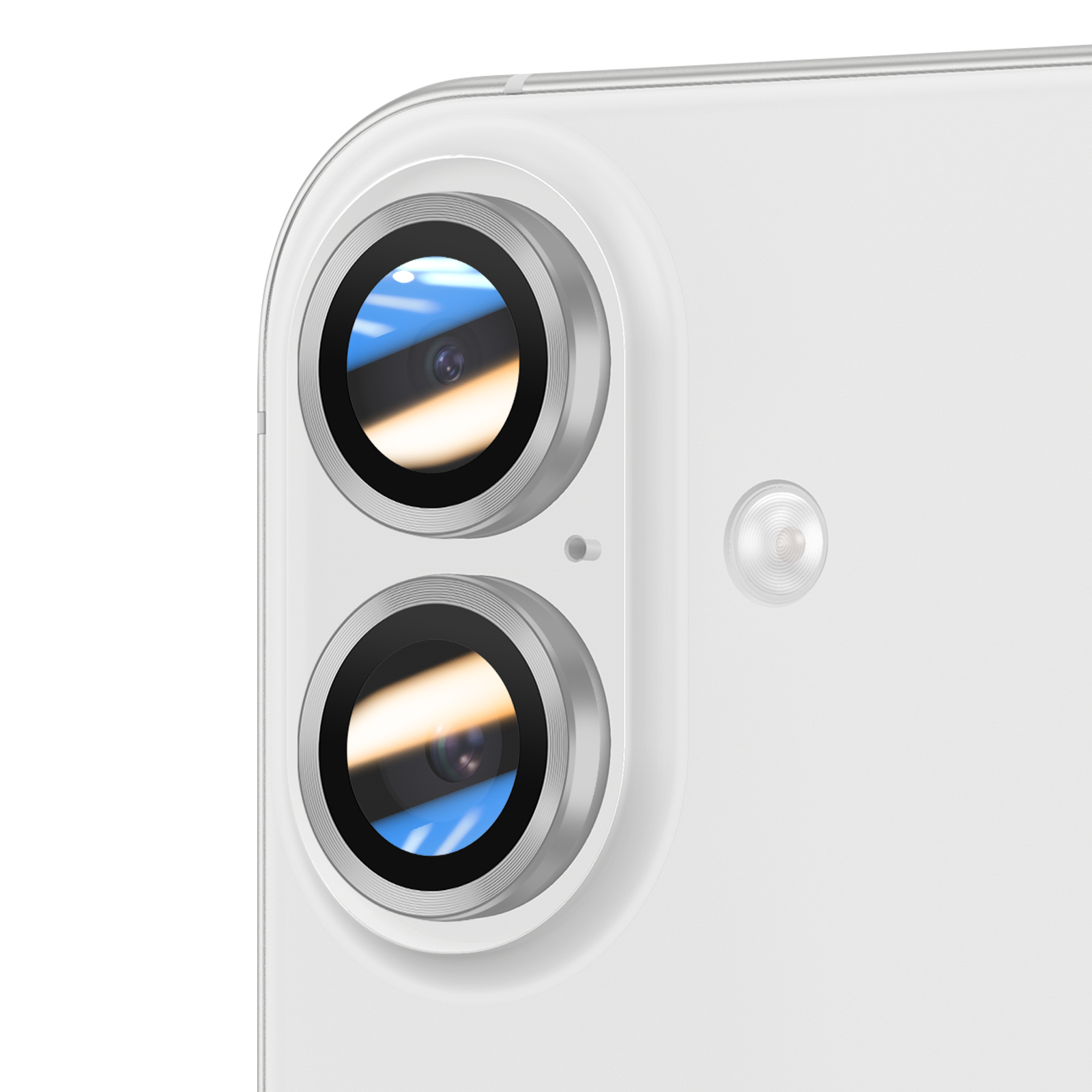 Close-up van de cameramodule van een witte smartphone, met twee lenzen, een flitser en een klein microfoongat.