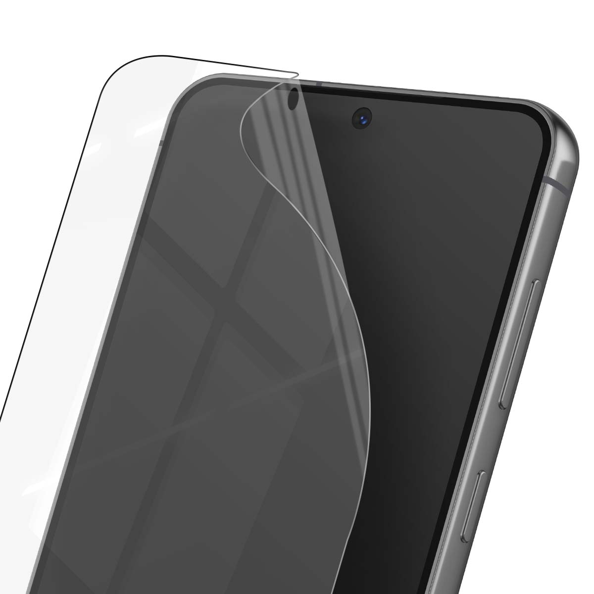Un smartphone avec un protecteur d'écran en cours d'application. L'écran est noir, avec une caméra en haut. Le protecteur est partiellement décollé.