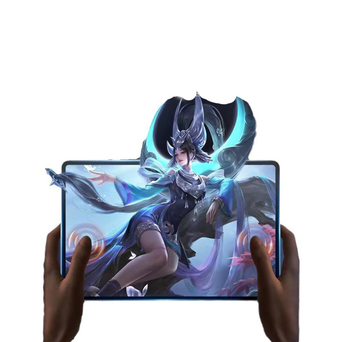 Een persoon houdt een tablet vast met daarop een vrouw in een blauwe jurk met een hoofdtooi. De achtergrond is wit.