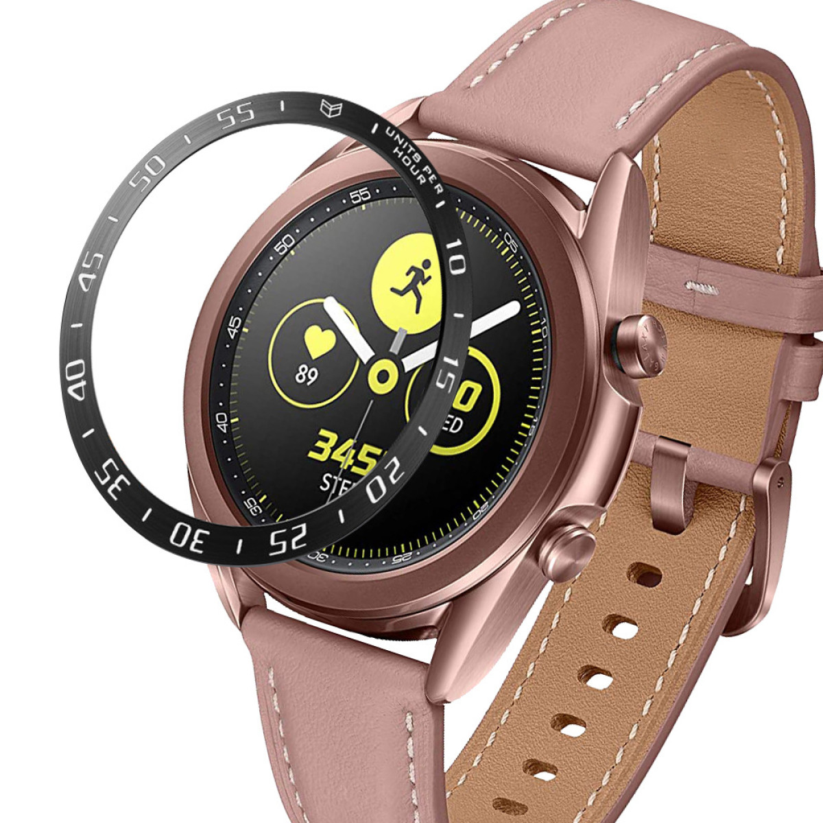 Uno smartwatch oro rosa con lunetta nera. Mostra passi, frequenza cardiaca e ora. Il cinturino è in pelle rosa.