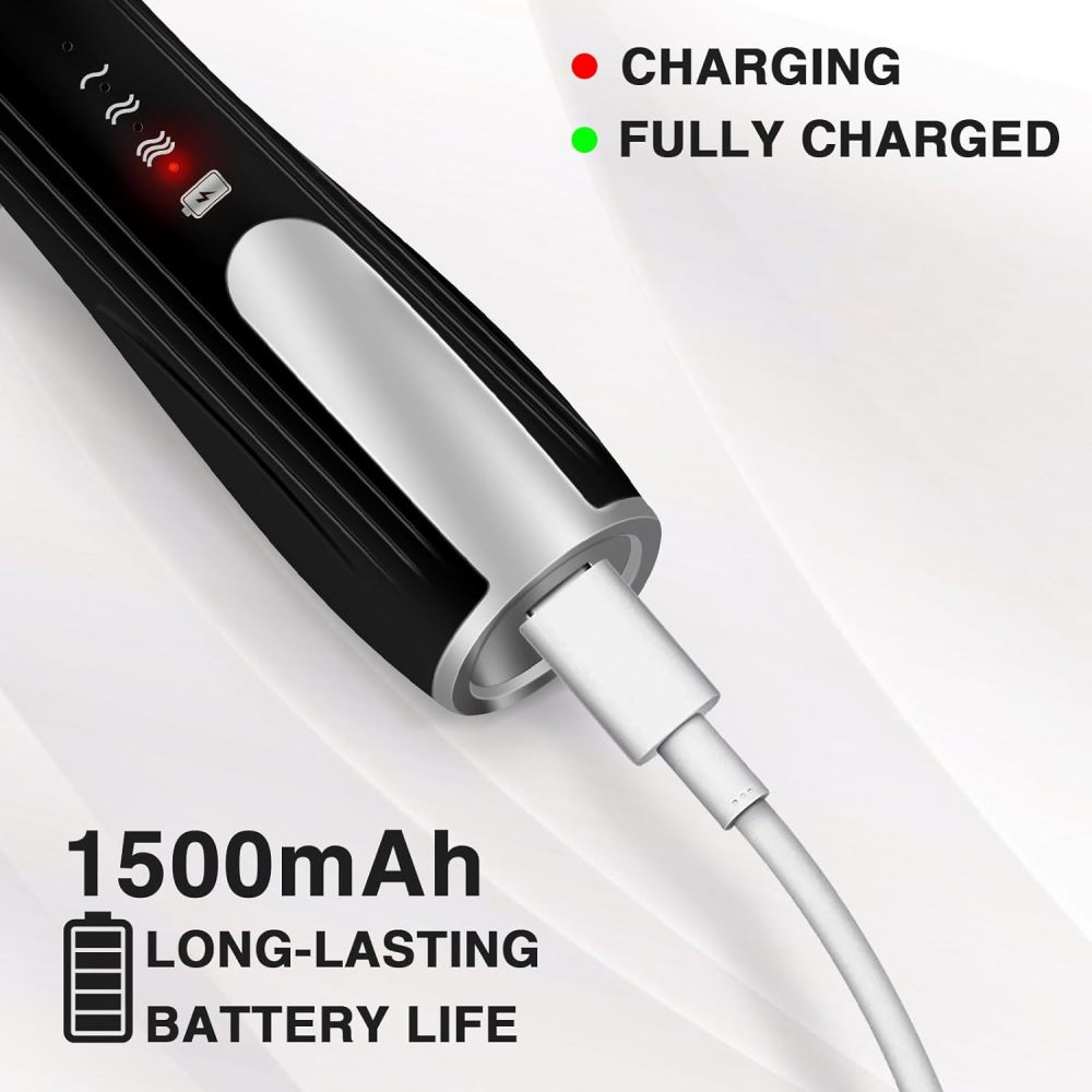 Schwarzes Gerät, das mit einem weißen Kabel aufgeladen wird. Text: 1500mAh lange Akkulaufzeit. Ladeanzeige.