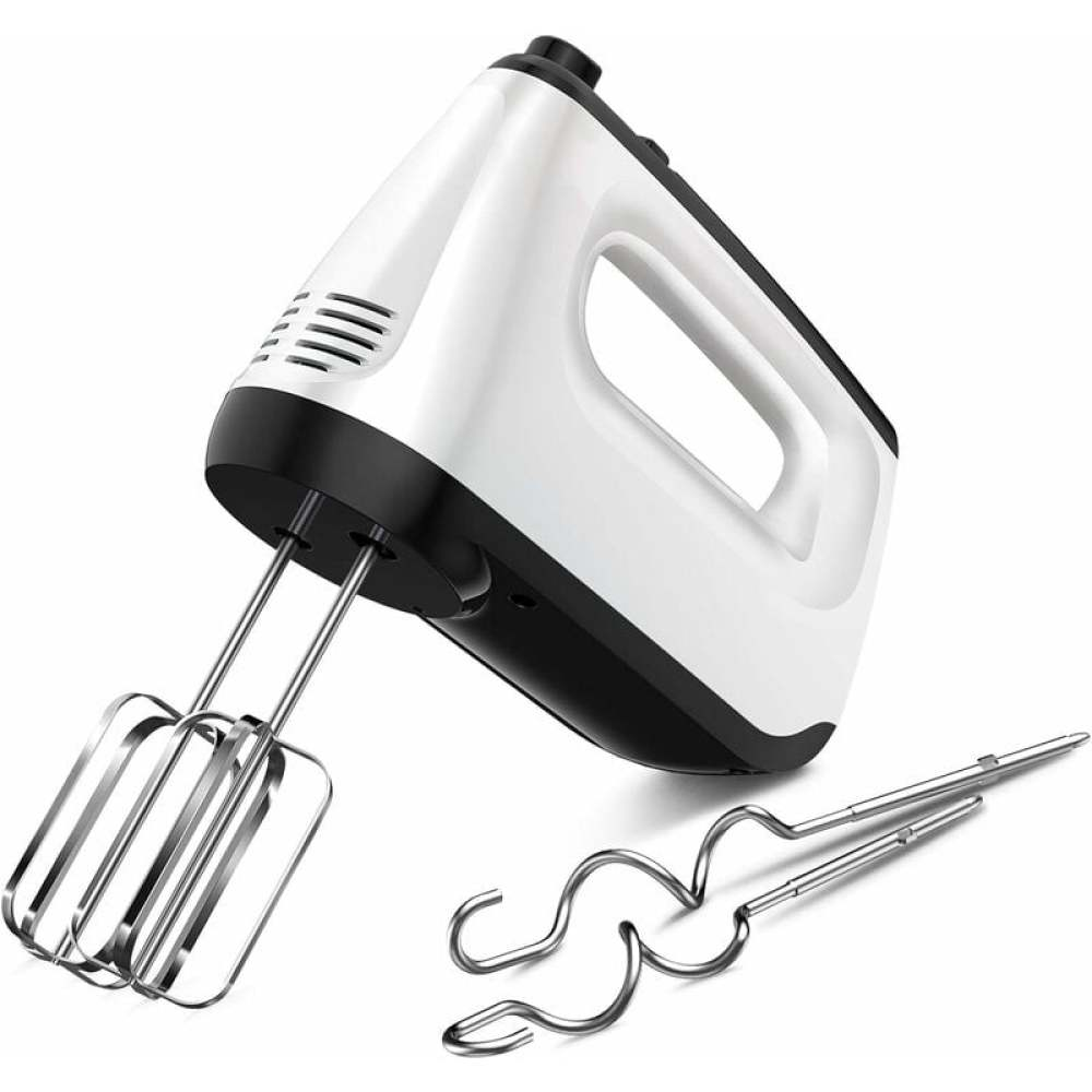 Ein weißer und schwarzer Handmixer mit zwei Aufsätzen: Rührbesen und Knethaken, alles auf weißem Hintergrund.