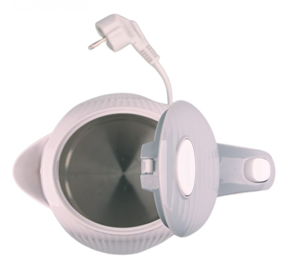 Widok z góry na biały czajnik elektryczny z otwartą pokrywą. Biała wtyczka i przewód wystają z góry.