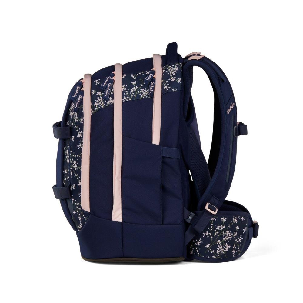 Ein marineblauer Rucksack mit rosa Akzenten und floralem Muster. Merkmale sind Schultergurte und mehrere Fächer zur Aufbewahrung.