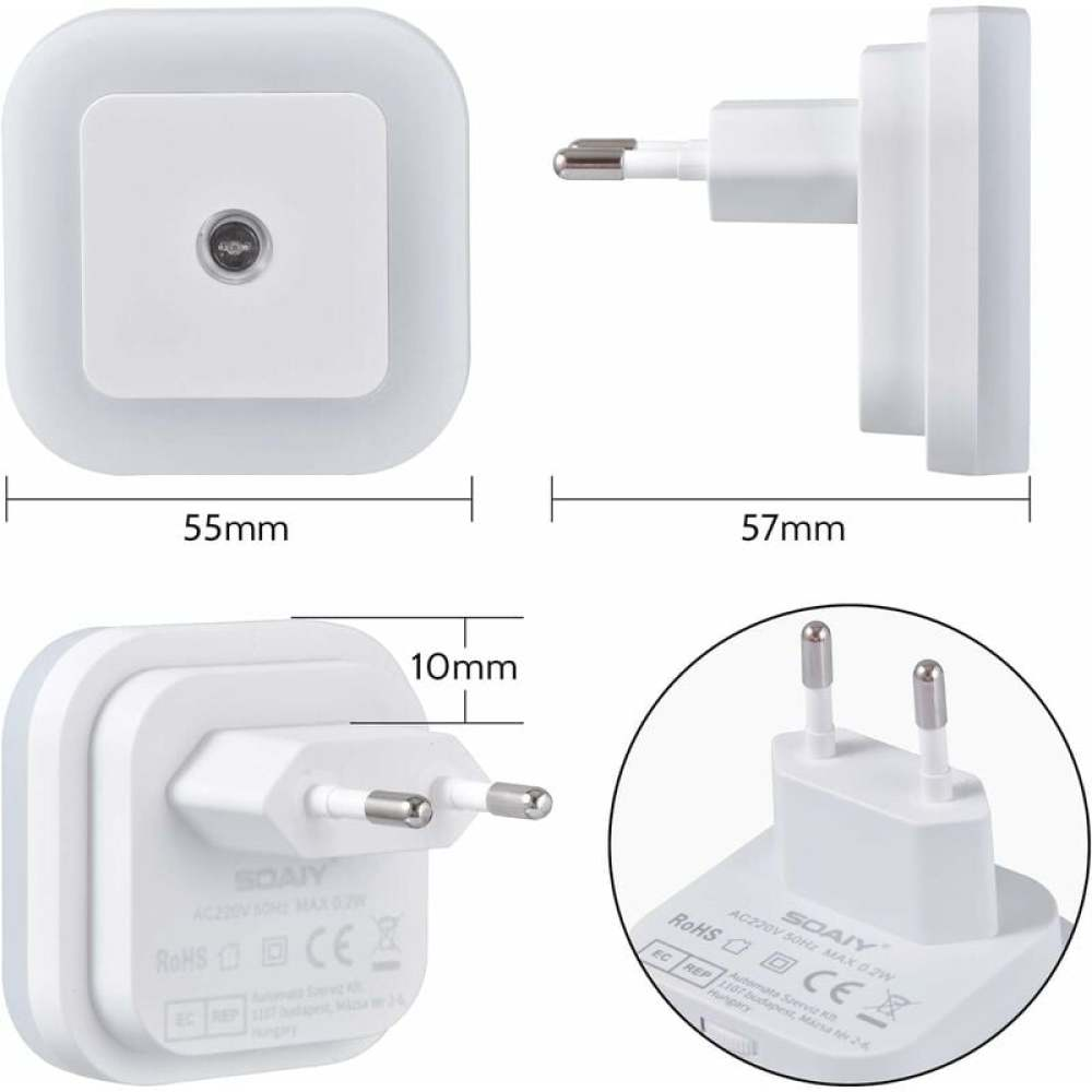 Ein weißes Nachtlicht mit Maßen, aus verschiedenen Winkeln gezeigt. Es hat ein quadratisches Design mit Stecker. Maße sind enthalten.