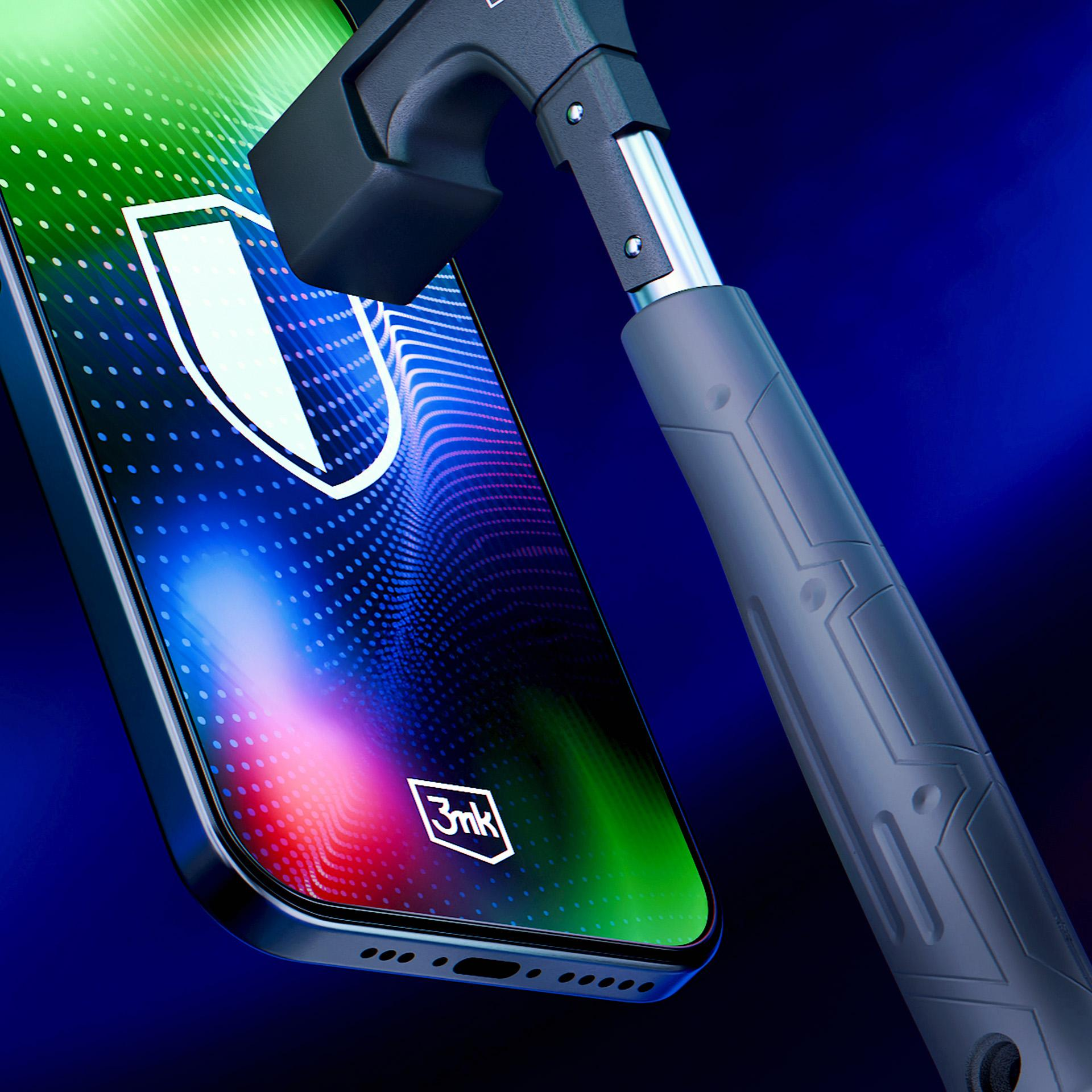 Ekran telefonu wyświetla logo tarczy. Młotek ma uderzyć w ekran. Tło jest ciemnoniebieskie i gradientowe.