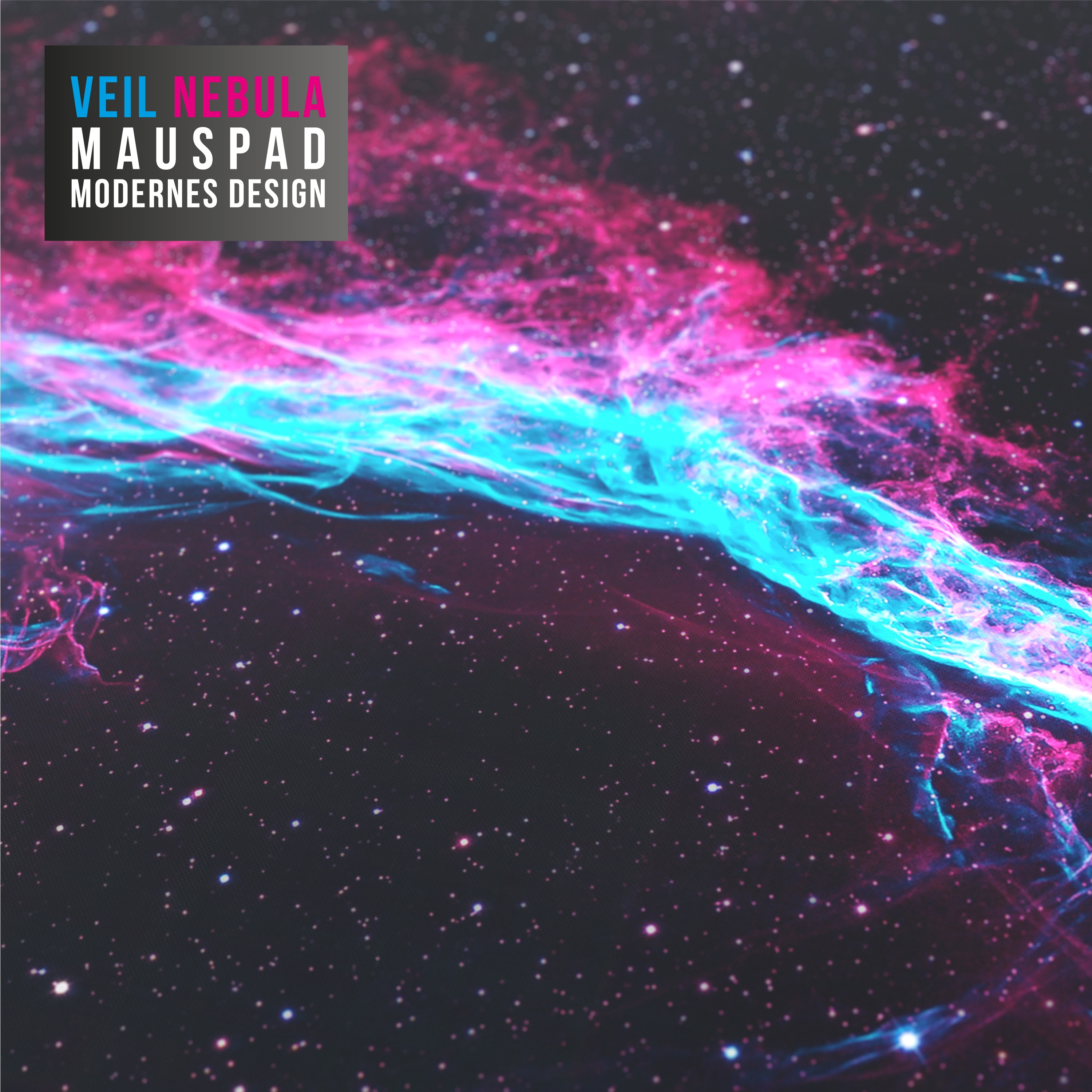 Nebel-Design mit blauen und rosa Farbtönen. Sterne, die auf dunklem Hintergrund verstreut sind, ähneln einem Veilchennebel.