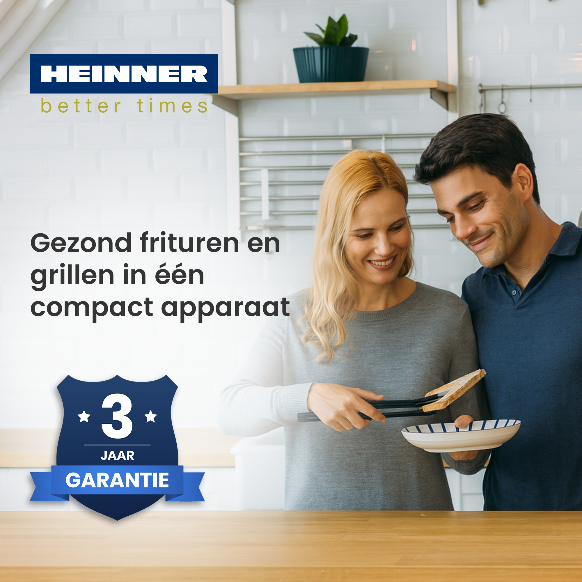 A couple is preparing toast. Text says 'Healthy frying and grilling in one compact device' and '3 years guarantee'.