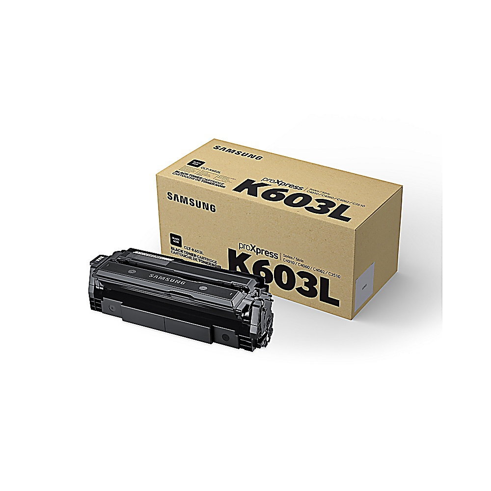Una cartuccia toner Samsung K603L e la sua scatola su una superficie bianca. La scatola è marrone con testo nero.