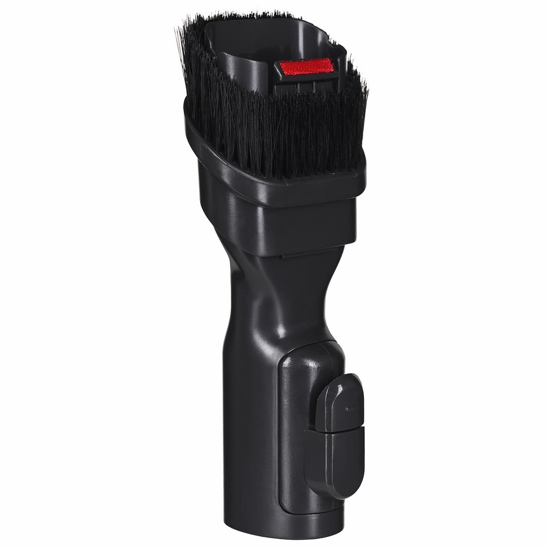 Czarna nasadka szczotkowa do odkurzacza. Ma czarne włosie i czerwony prostokątny przycisk. Rękojeść jest również czarna.