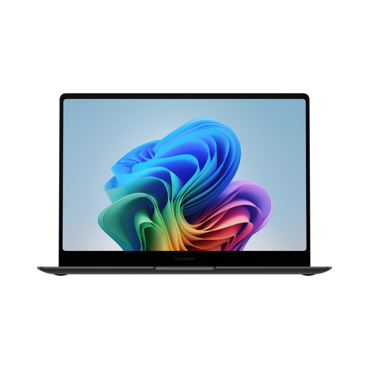 Un portátil Samsung muestra un remolino abstracto y colorido en su pantalla, sobre un fondo azul claro. El portátil es gris oscuro.