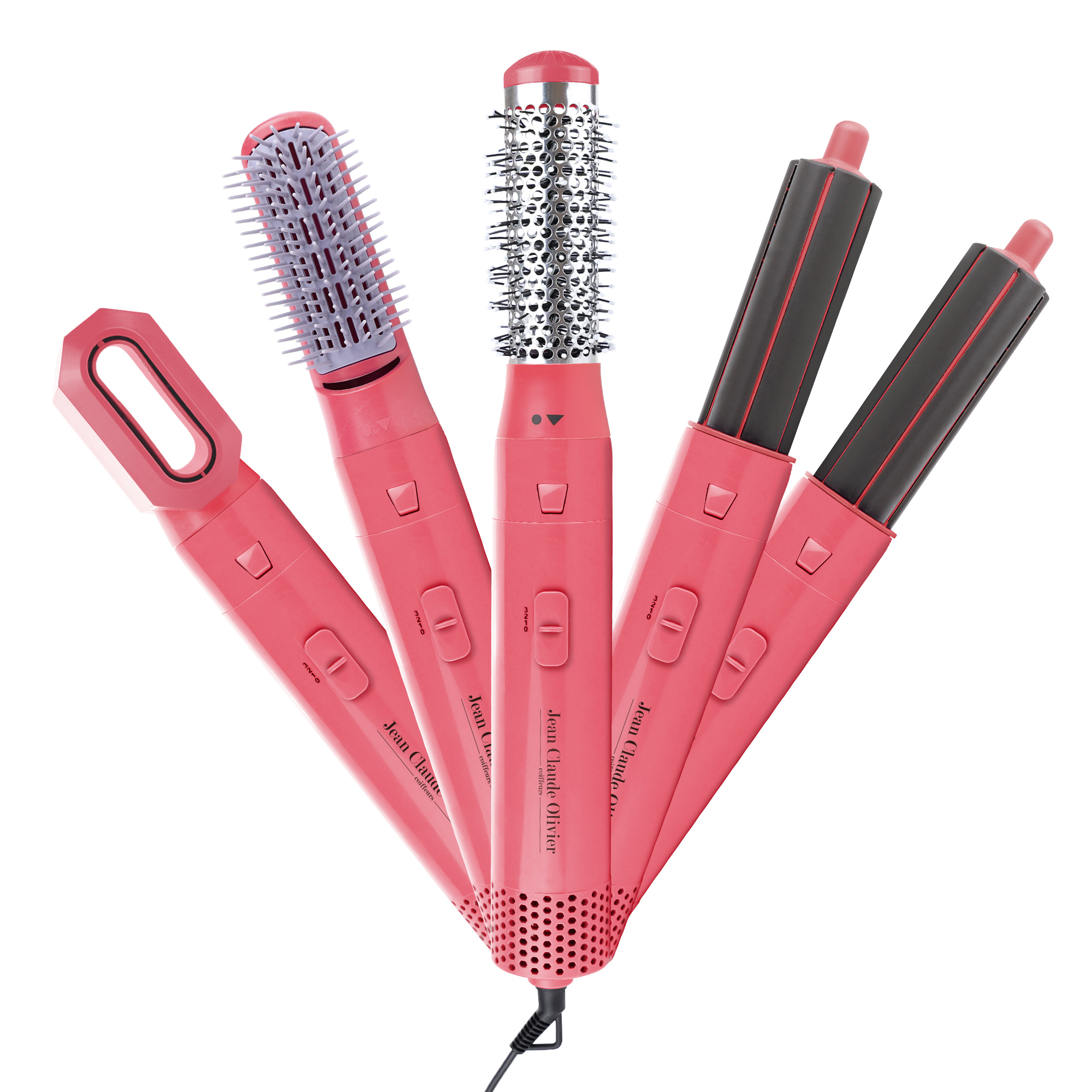 Juego de herramientas rosas para peinar el cabello sobre fondo blanco. Incluye accesorios de cepillo.