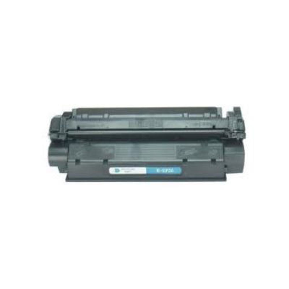 Una cartuccia di toner nera per stampante su sfondo bianco. Ha un'etichetta blu con testo bianco.