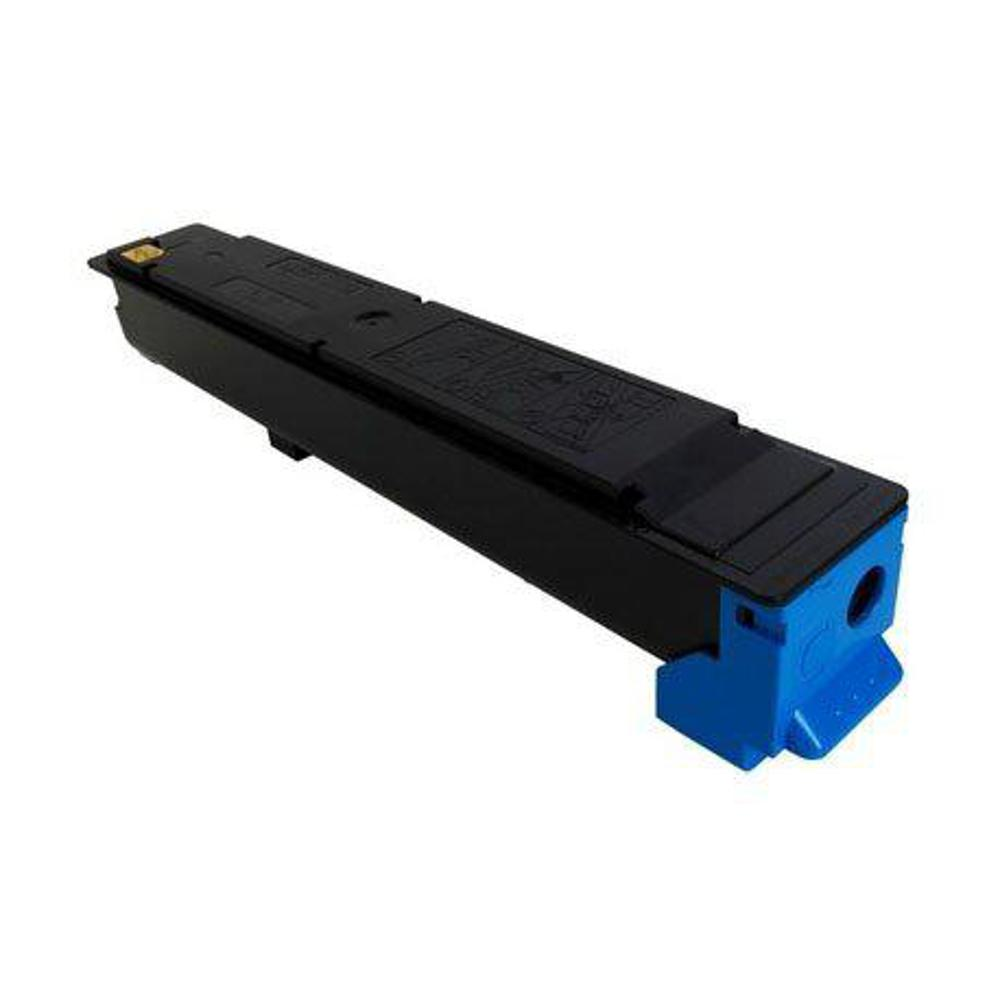 Una cartuccia toner nera e blu. La cartuccia ha un corpo nero con una base blu. È posizionata su uno sfondo bianco.