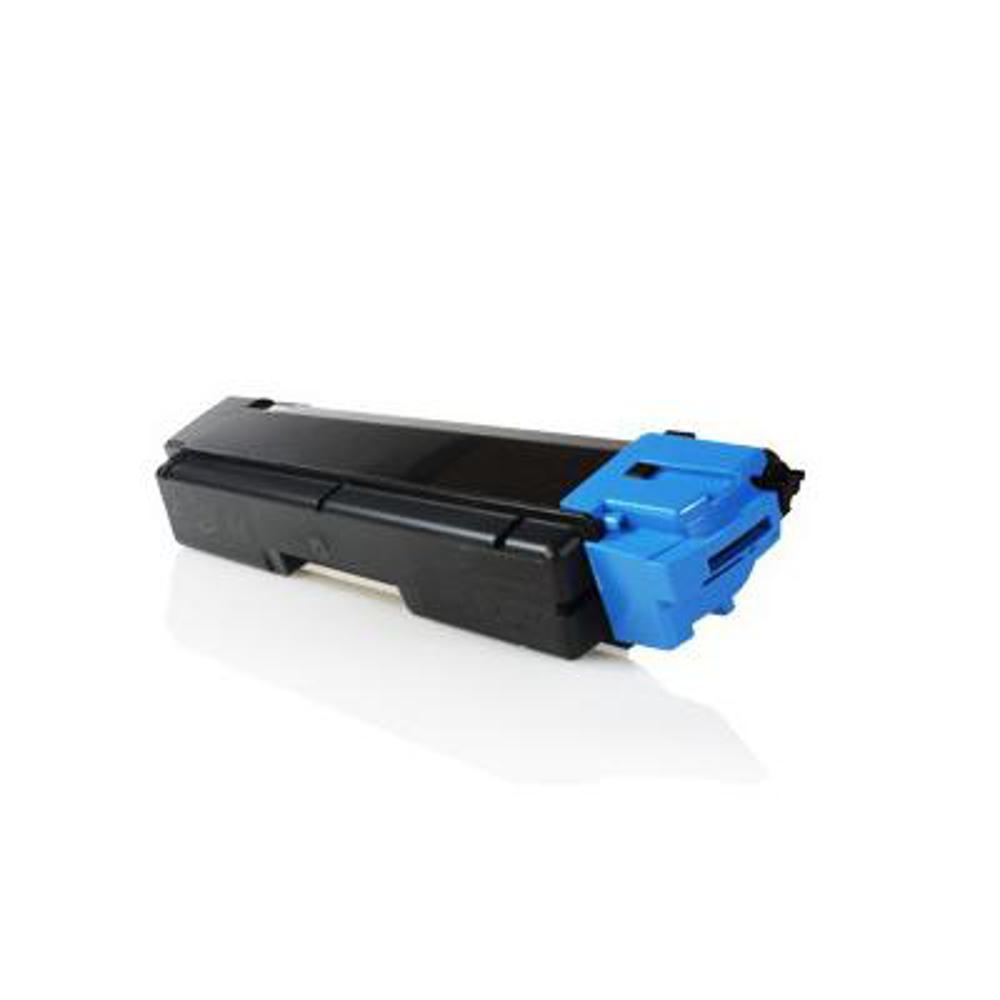 Una cartuccia di toner per stampante nera e blu è su una superficie bianca. Ha una forma rettangolare lunga con un'estremità blu.