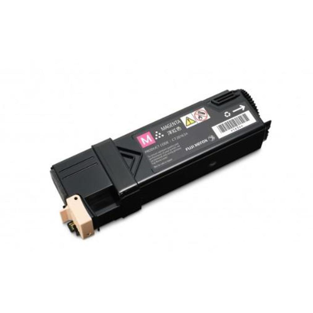 Una cartuccia di toner magenta Fuji Xerox su sfondo bianco. La cartuccia è nera con etichette rosa e bianche.