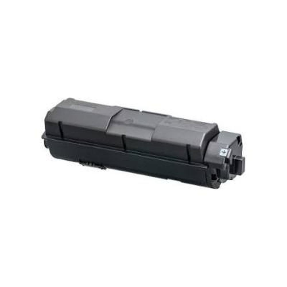 Una cartuccia di toner nera per stampante su sfondo bianco. Ha una forma rettangolare con la parte superiore leggermente curva.