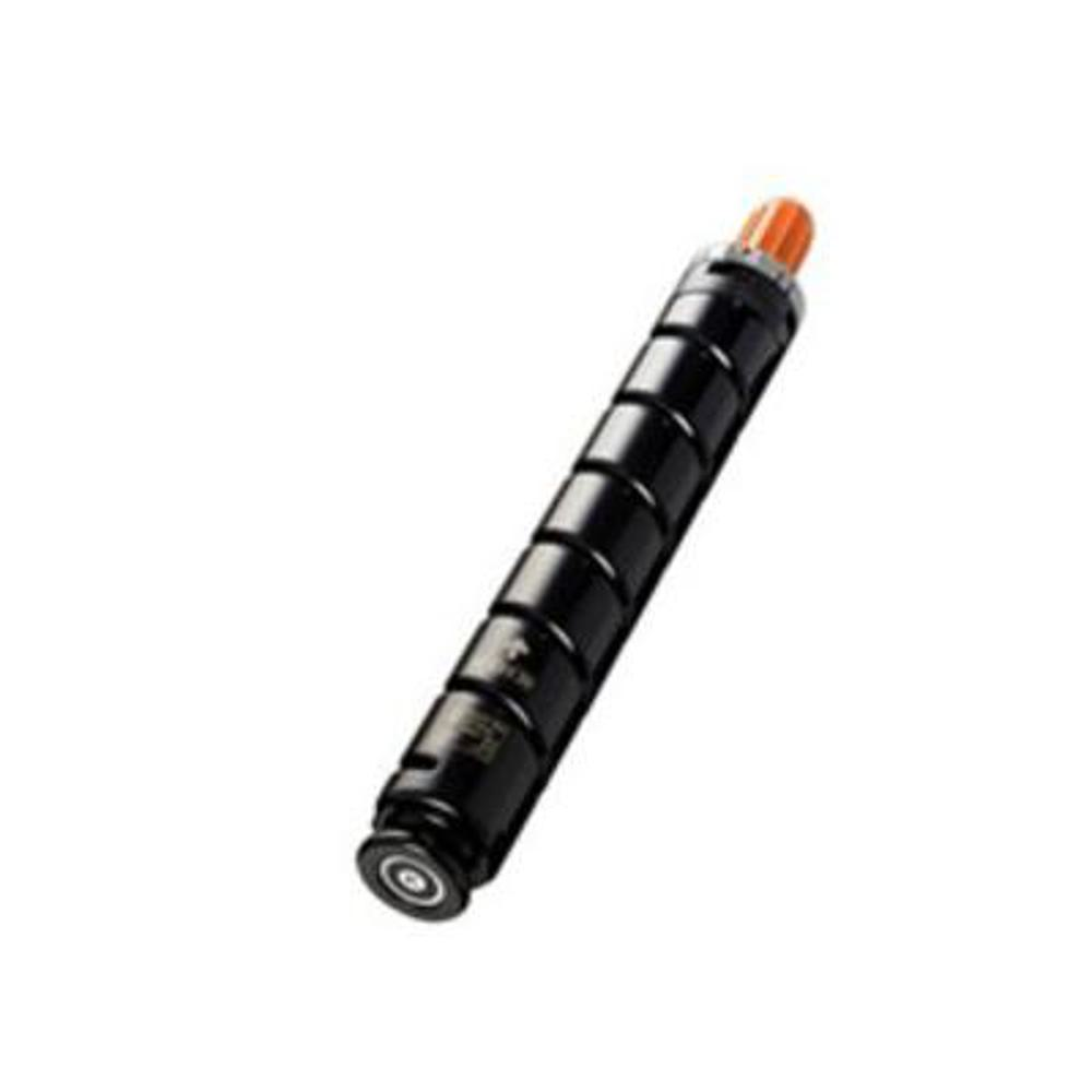 Un oggetto cilindrico nero, forse una cartuccia di toner, con la parte superiore arancione, è posto diagonalmente su sfondo bianco.