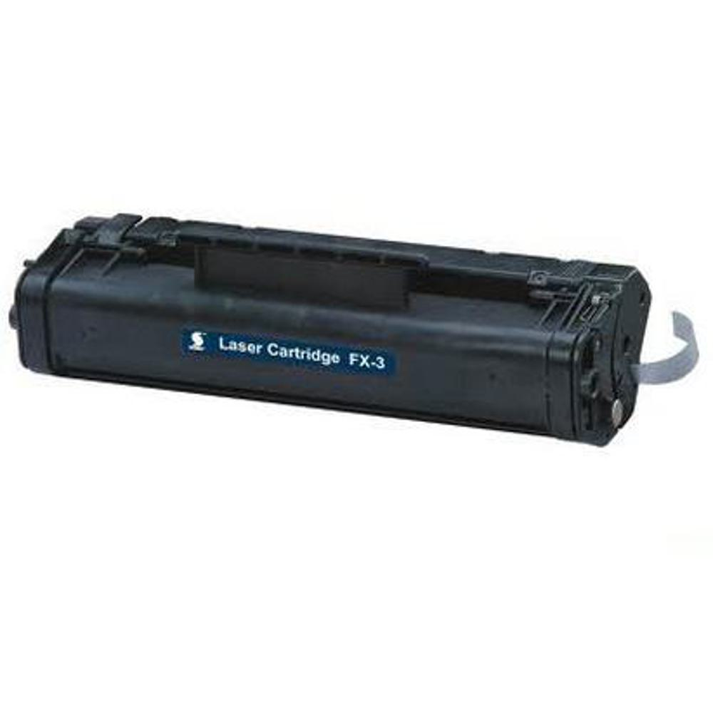 Una cartuccia laser nera con l'etichetta 'Laser Cartridge FX-3' su un adesivo blu. Su sfondo bianco.
