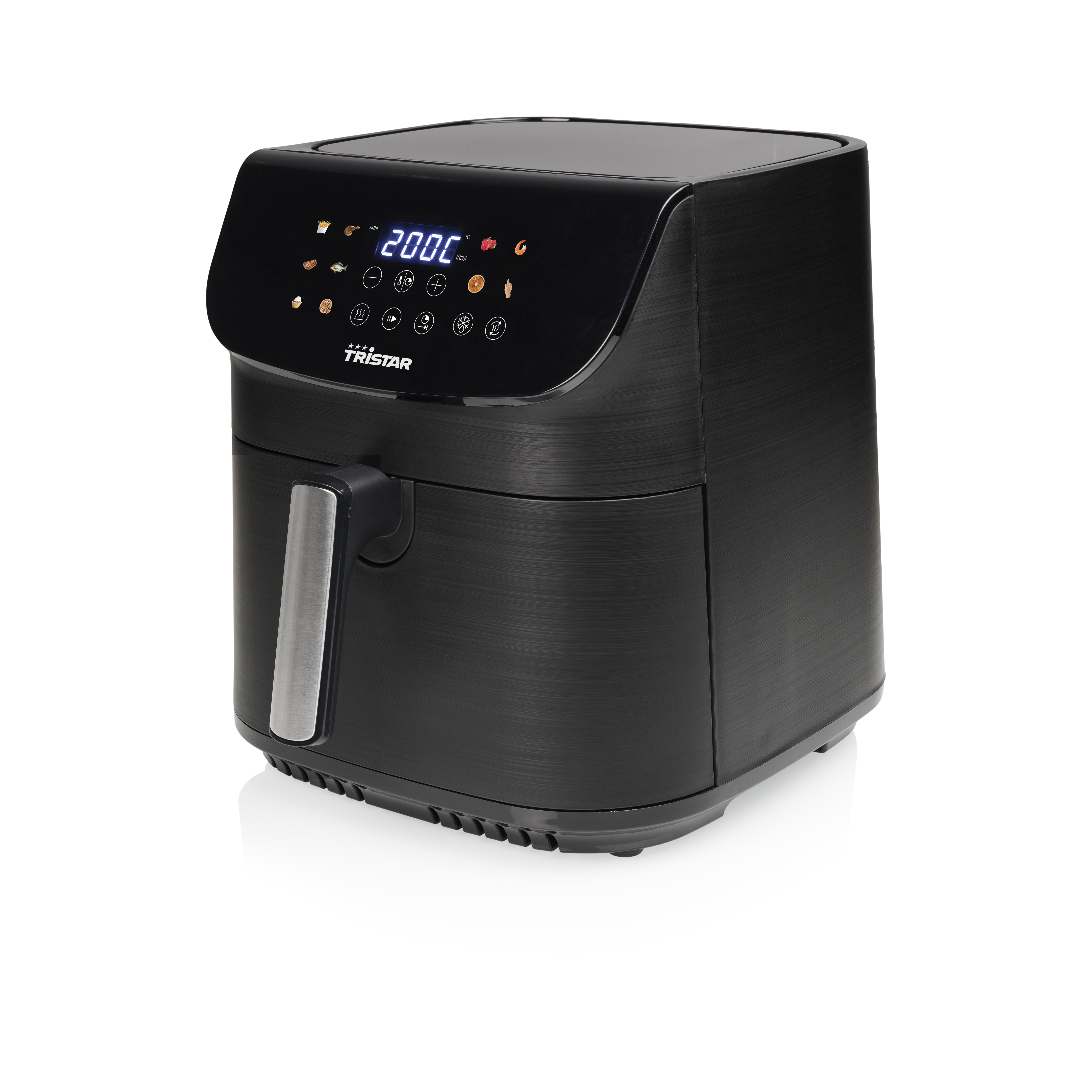 Een zwarte airfryer met een digitaal display van 200 graden Celsius, op een witte achtergrond.