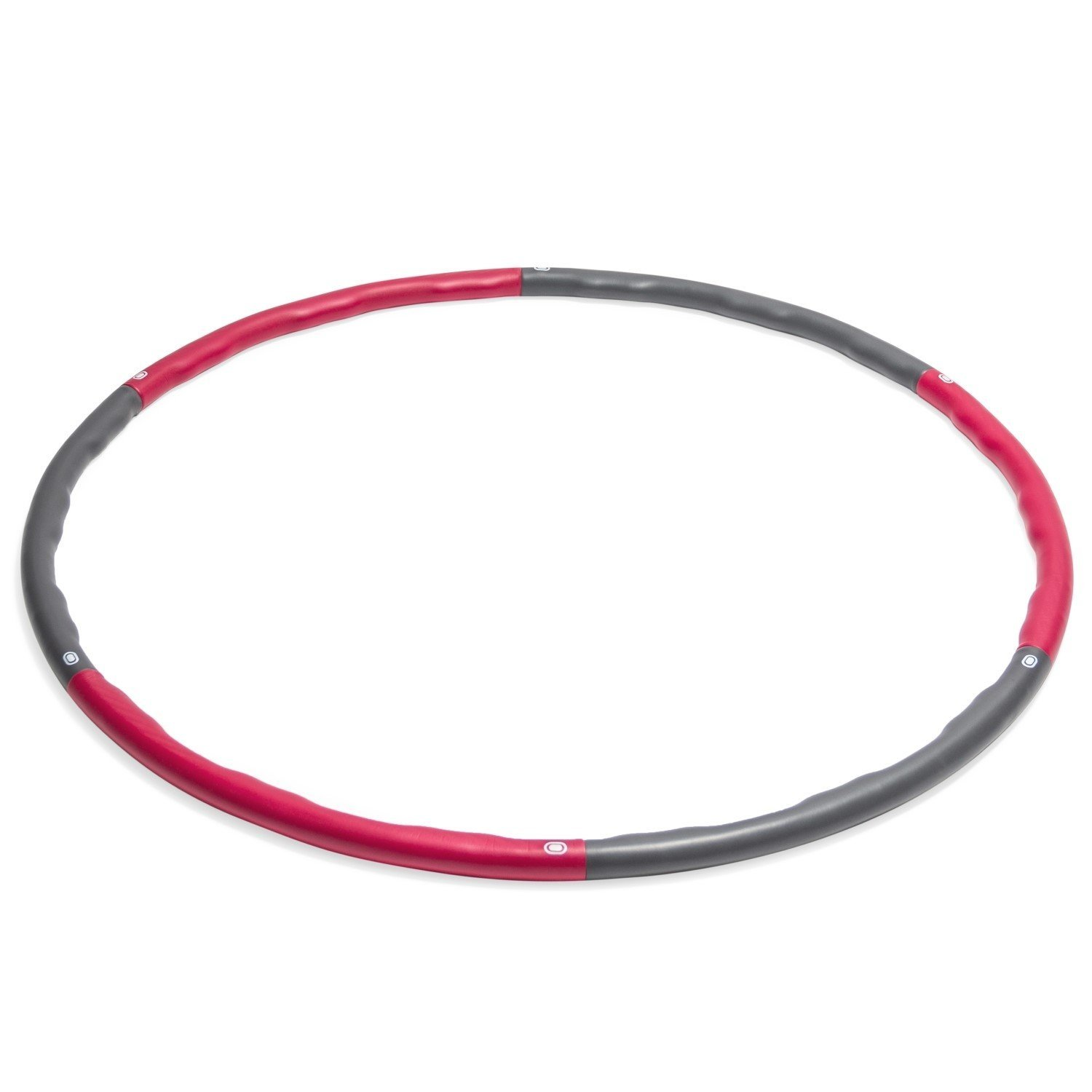 Ein Hula-Hoop-Reifen mit rotem und grauem Farbschema liegt auf weißem Hintergrund. Der Reifen ist kreisförmig und aus Kunststoff oder ähnlichem Material.