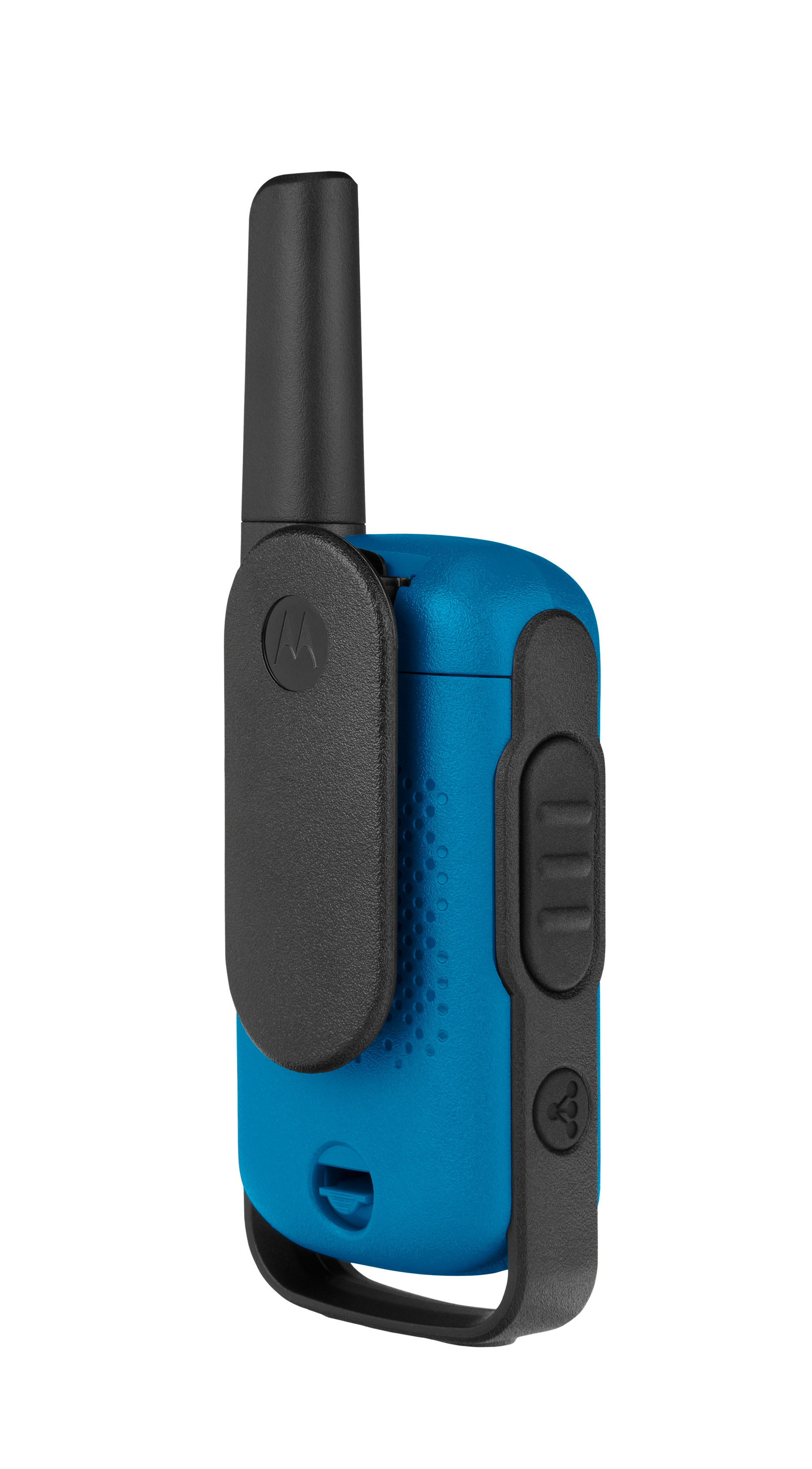 Un walkie-talkie azul con clip y antena negros sobre fondo blanco.