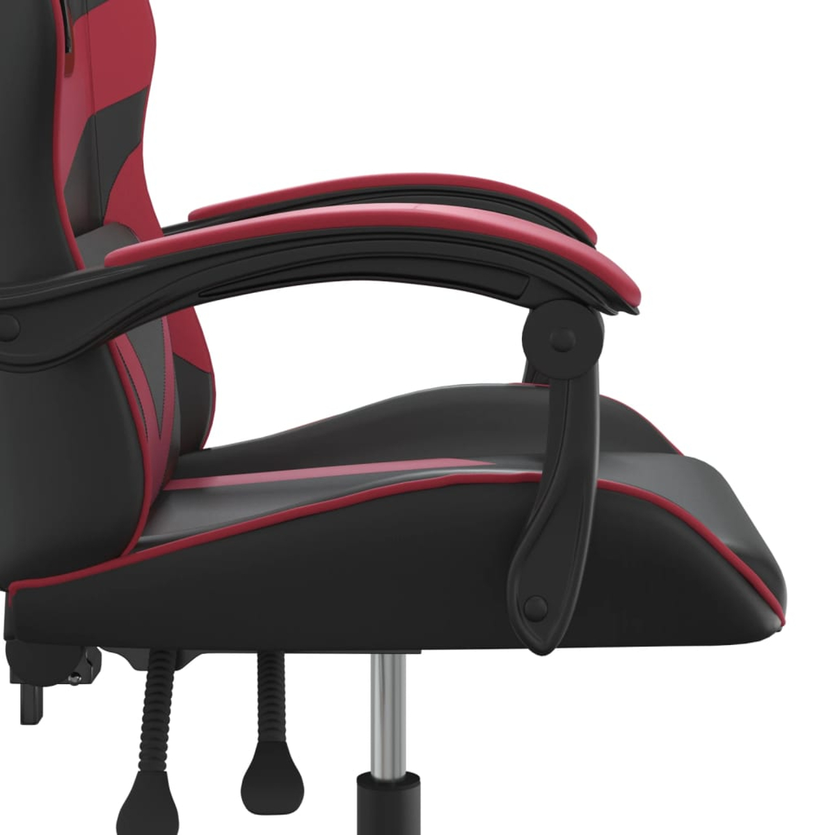 Detail des Gaming-Stuhls: schwarz mit roten Akzenten. Armlehnen, Sitz und Rückenlehne sichtbar. Chromfuß und schwarze Beine auch sichtbar.