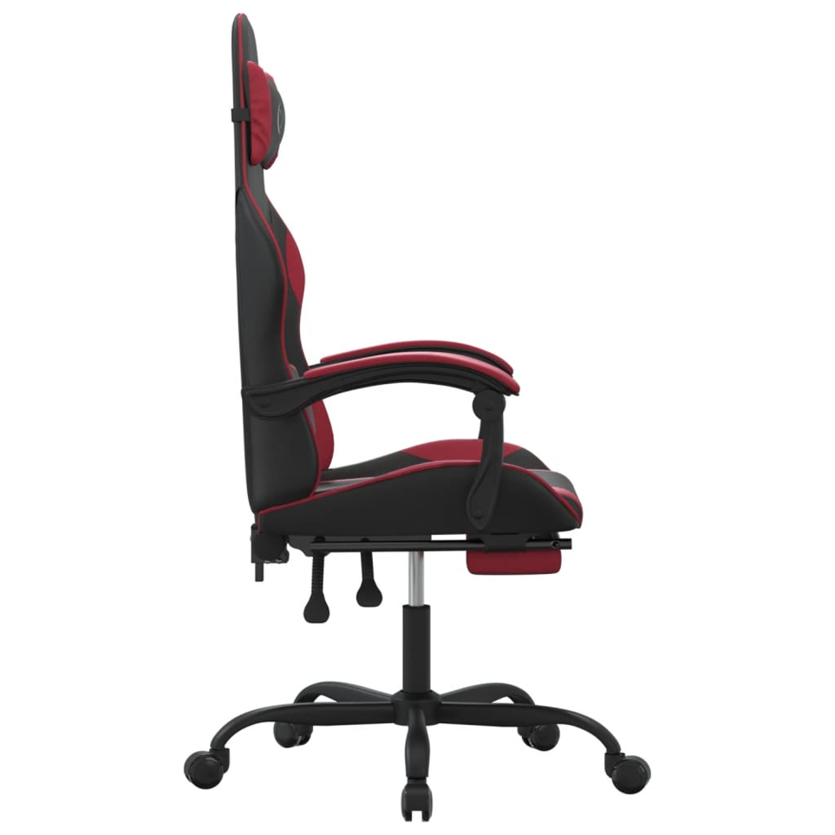 Seitenansicht eines schwarz-roten Gaming-Stuhls. Er hat eine hohe Rückenlehne, Armlehnen, eine Kopfstütze und Räder. Der Stuhl steht vor weißem Hintergrund.