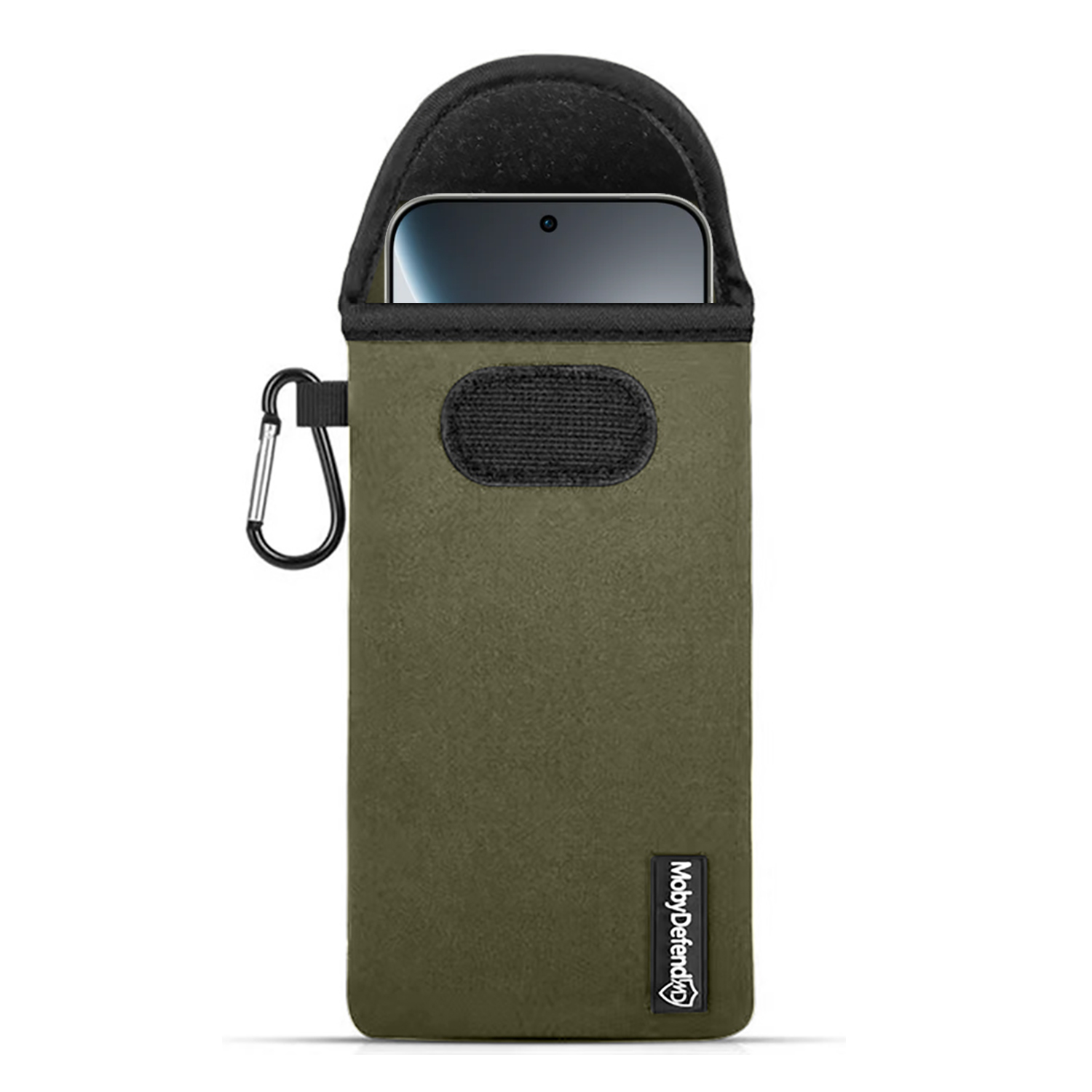 Un étui de téléphone vert olive avec un dessus noir et un mousqueton noir. Un téléphone est à l'intérieur de l'étui. La marque est visible.