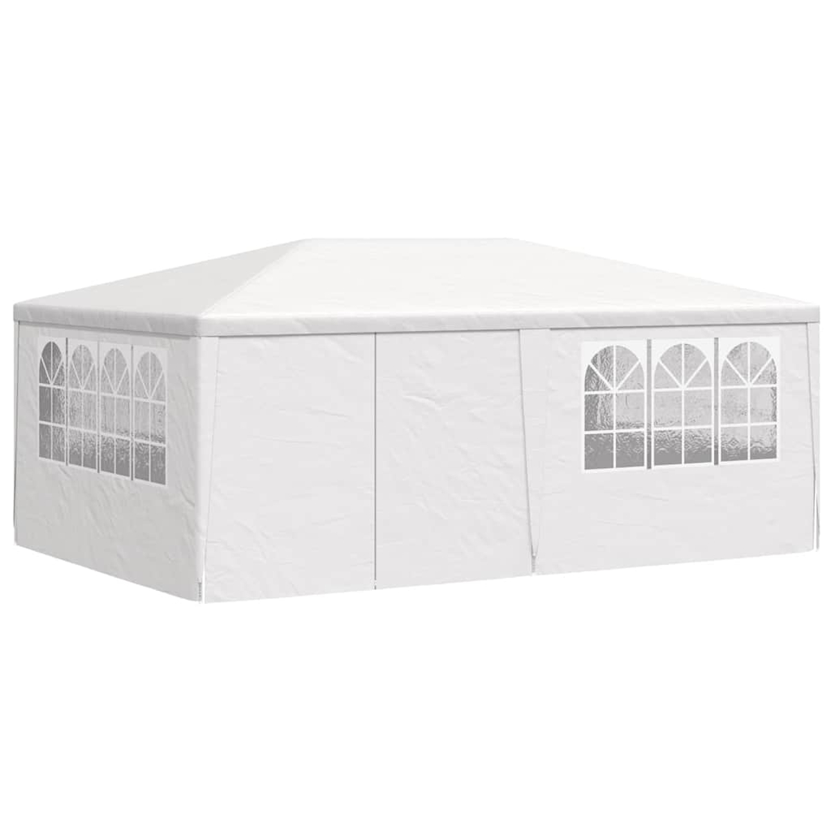 Una tenda bianca con più finestre ad arco. La tenda è rettangolare con tetto a punta. Finestre divise da linee.