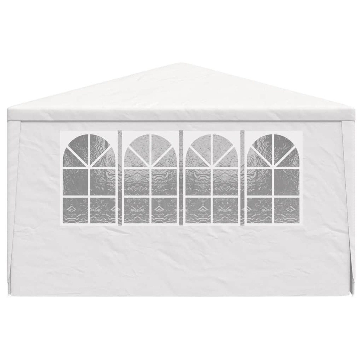 Tenda bianca con quattro finestre ad arco. Ogni finestra ha un motivo a griglia. La tenda ha un tetto triangolare.