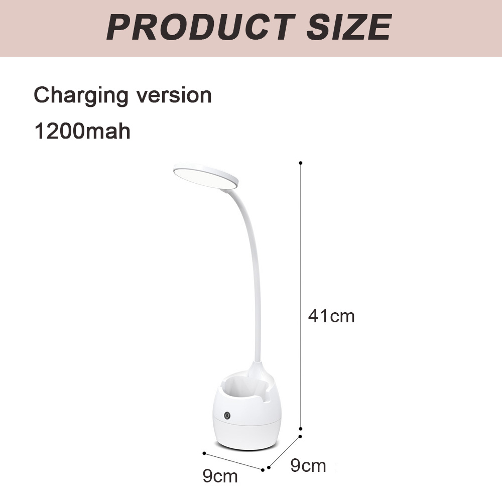 Eine weiße Schreibtischlampe. Die Lampe ist 41 cm hoch und hat eine 9x9 cm große Basis. Es ist eine Ladeversion mit 1200mAh.
