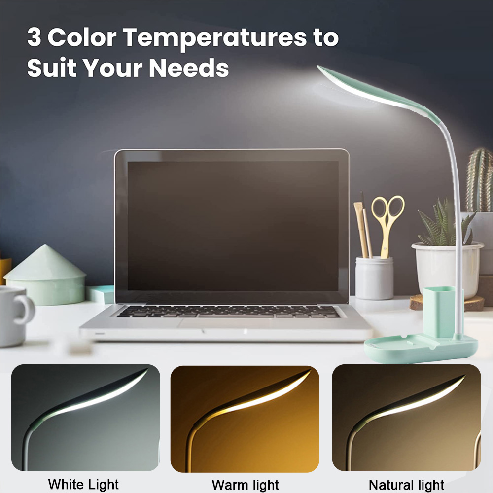 Ein Schreibtisch mit Laptop, Lampe und Zubehör. Gezeigt werden drei Lichtoptionen: weiß, warm und natürlich. Die Lampe hat einen grünen Sockel.