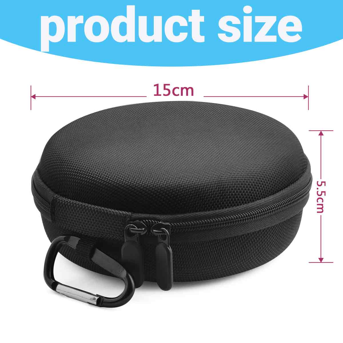 Schwarzes, rundes Etui mit Reißverschluss, 15 cm breit, 5,5 cm hoch. Ein Karabiner ist befestigt. Text oben sagt Produktgröße.