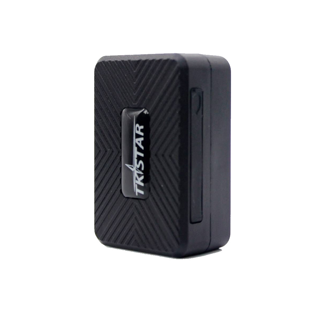 Ein schwarzer TKSTAR GPS-Tracker. Er hat eine geriffelte Oberfläche und ein rechteckiges Design mit dem Logo auf einem schwarzen Rechteck.