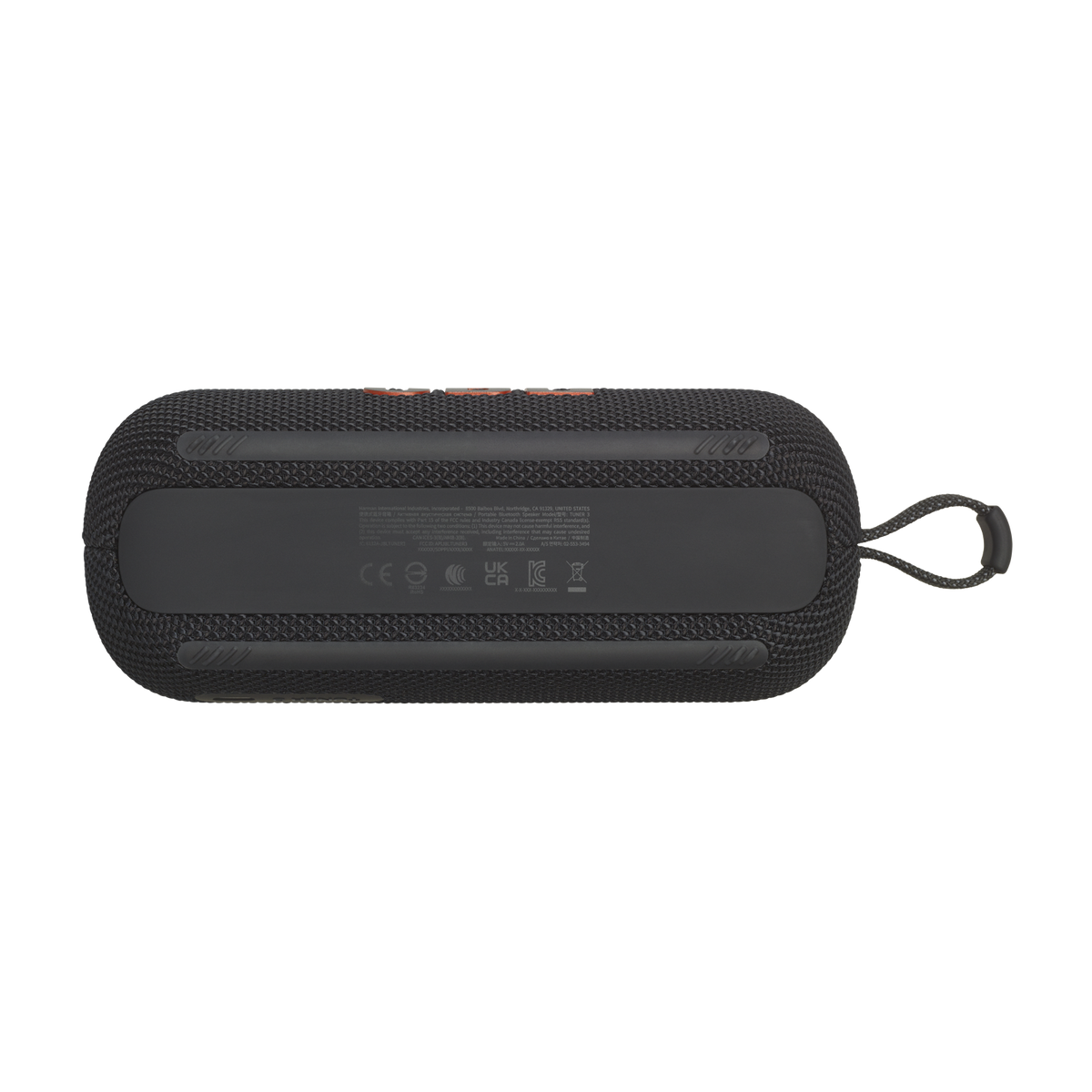 Altoparlante portatile nero e grigio con un anello per il trasporto. Ha testo e loghi sul fondo, con pulsanti arancioni in alto.