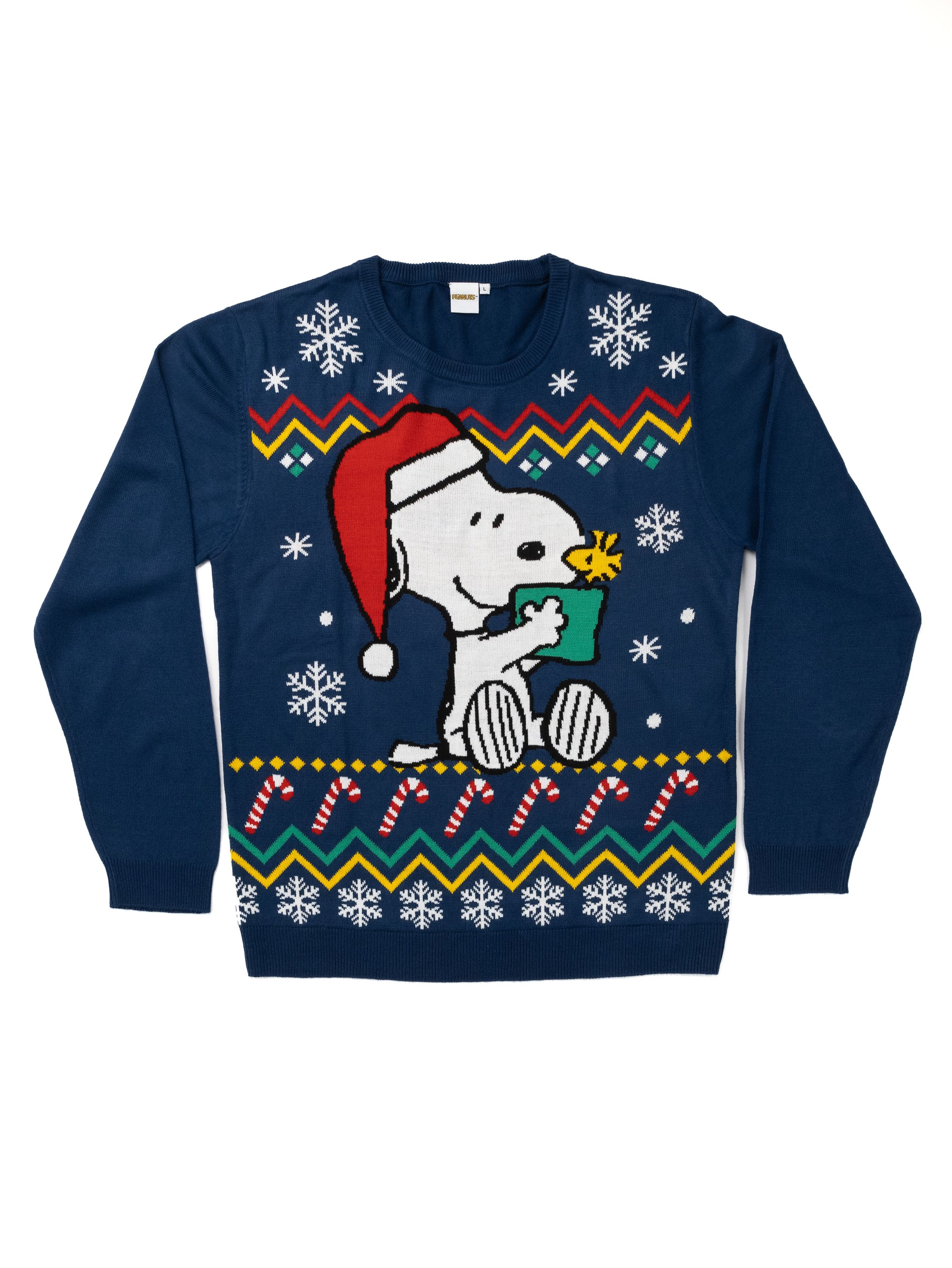Marineblauer Pullover mit Snoopy mit Weihnachtsmütze. Schneeflocken, Zickzack- und Zuckerstangenmuster.