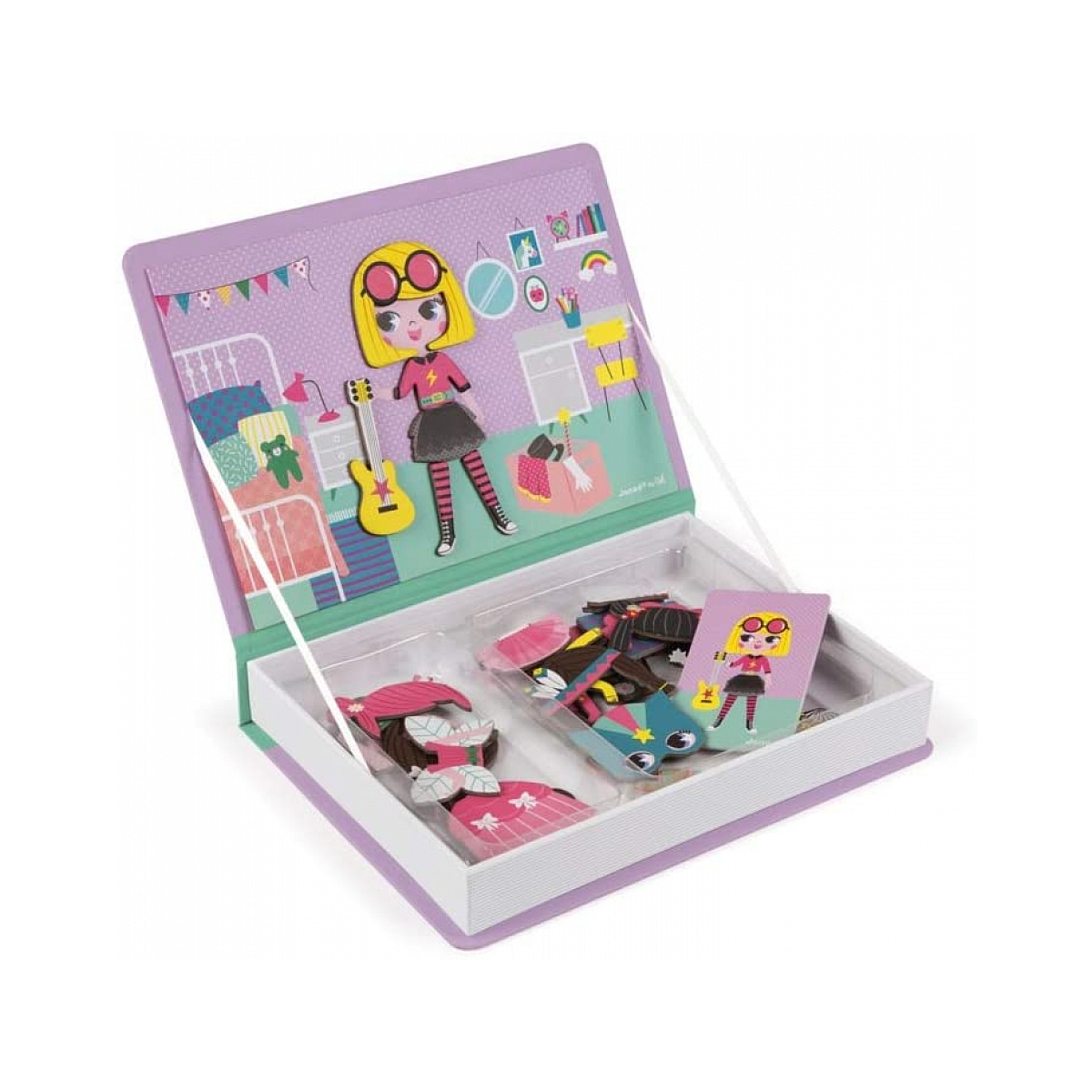 Zabawka dla dzieci, pudełko w kształcie książki z lalką i akcesoriami. Tło przedstawia scenę sypialni z łóżkiem, gitarą i biurkiem.