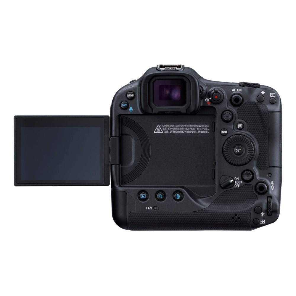 Vista posteriore di una fotocamera nera, con pulsanti, schermo e mirino. Lo schermo è aperto a sinistra.
