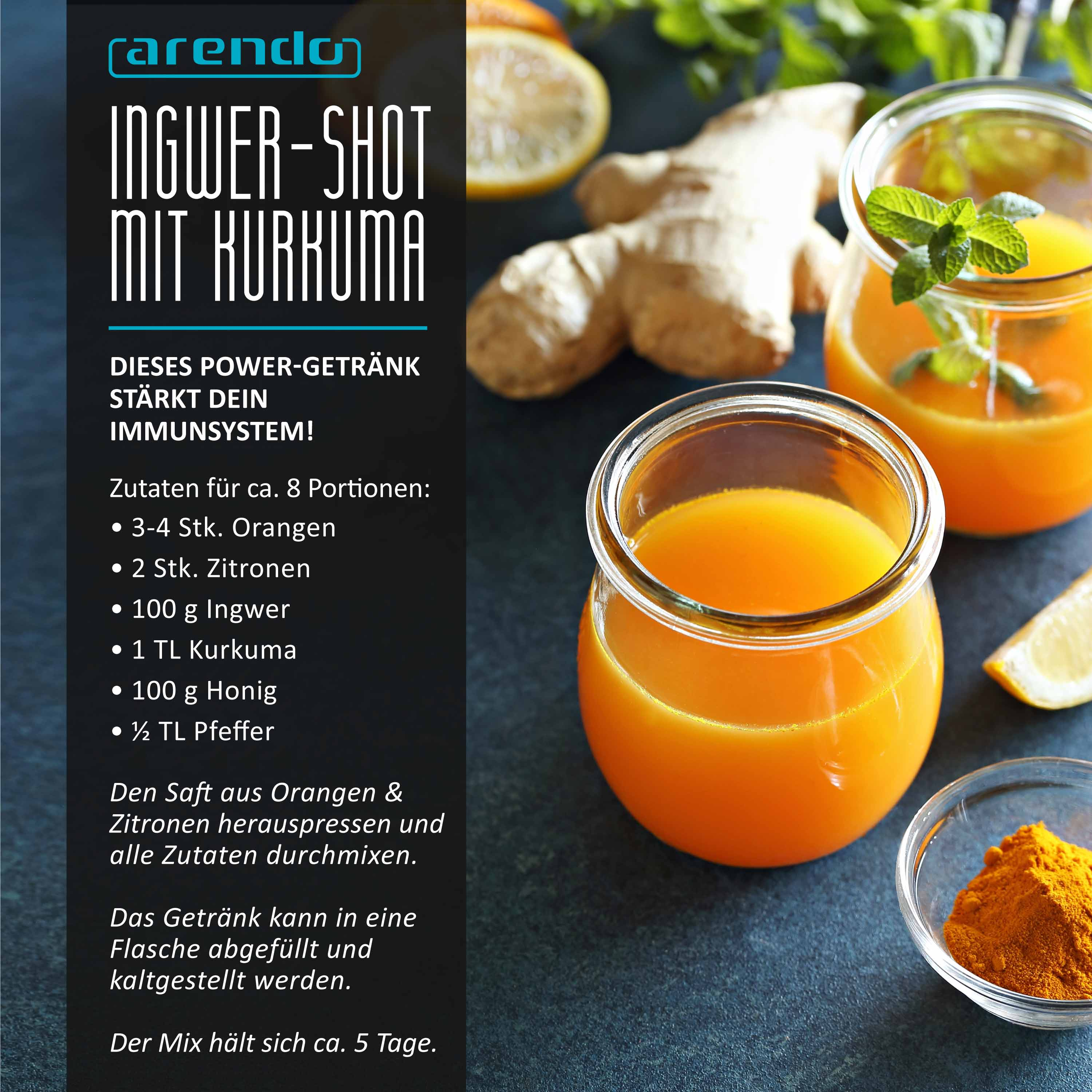 Bild zeigt einen Ingwer-Kurkuma-Shot. Zutaten sind Orangen, Zitronen, Ingwer, Kurkuma und Honig. Gläser mit Saft sind sichtbar.