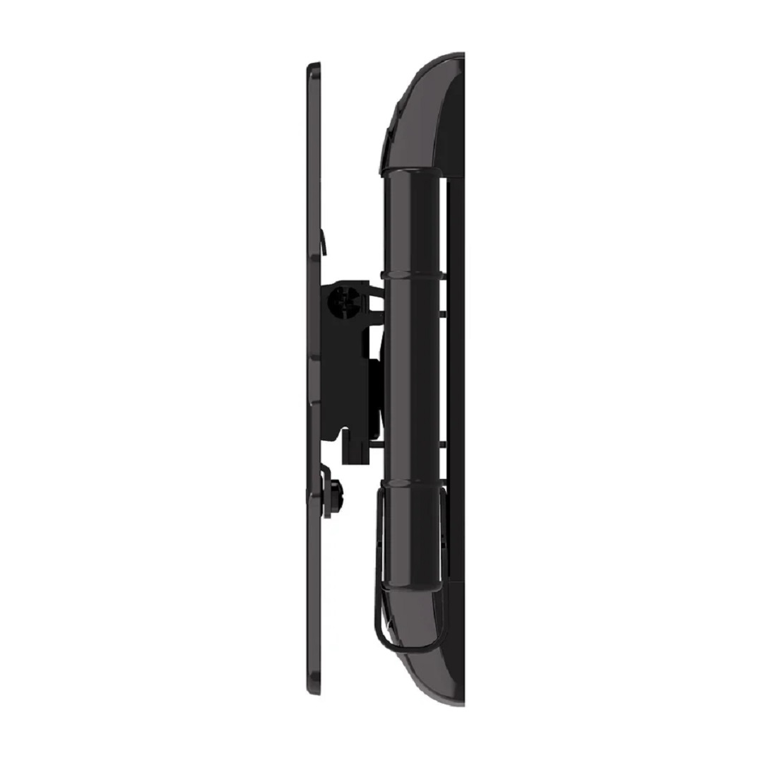 Vista lateral de un soporte de pared negro para TV. Tiene un soporte vertical y varios componentes de montaje, sobre fondo blanco.