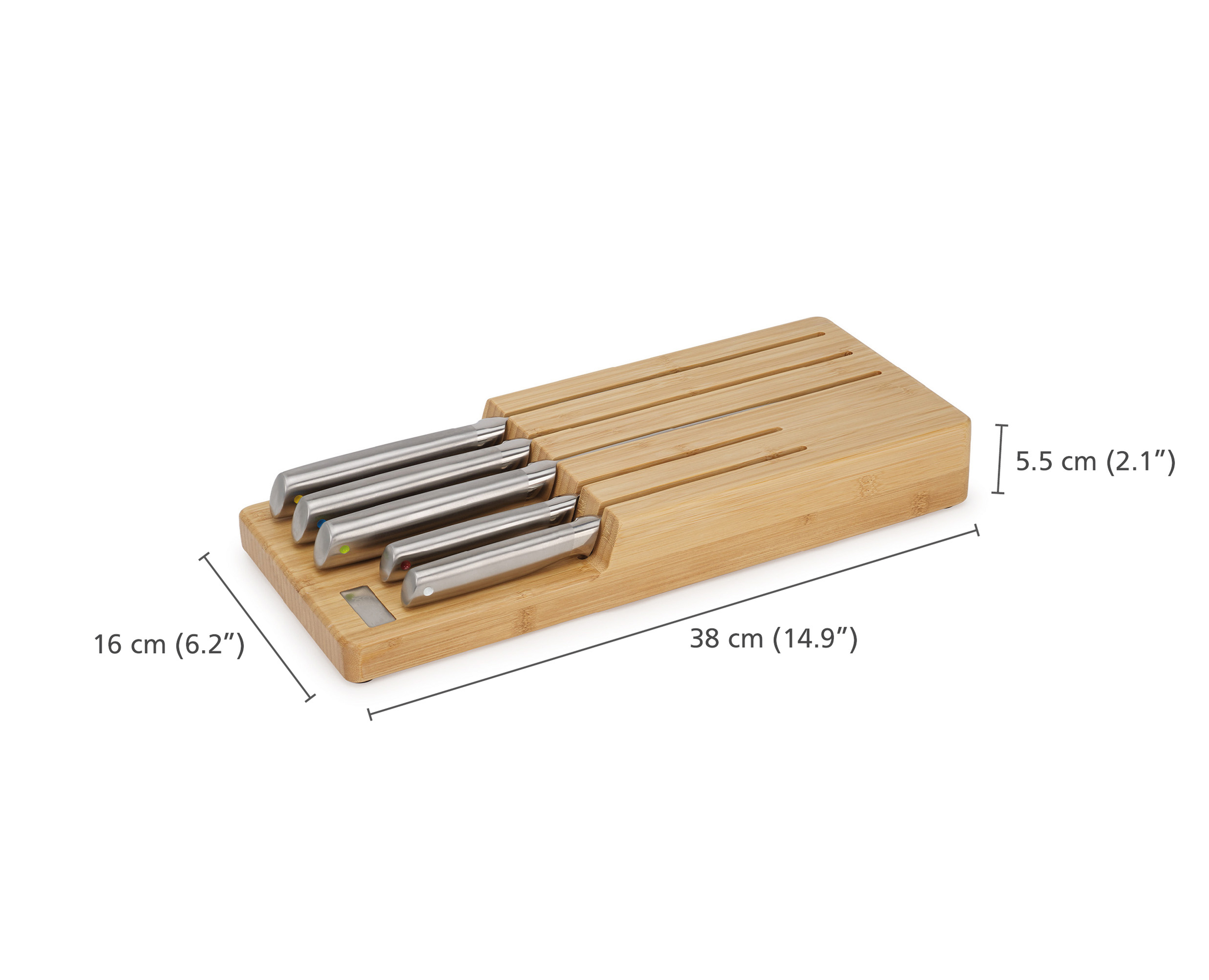 Un bloque de cuchillos de bambú con 4 cuchillos. Dimensiones: 38cm, 16cm y 5.5cm. Los cuchillos son de acero inoxidable.