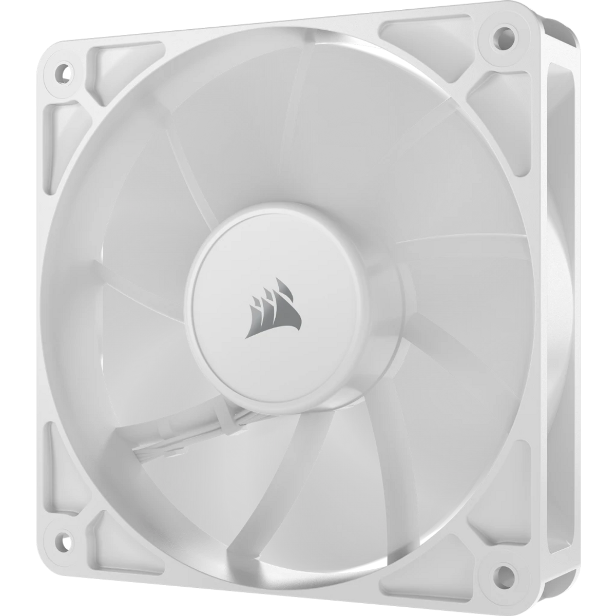 Biały wentylator komputerowy o okrągłym kształcie. Ma łopatki, centralną piastę z logo i kwadratową ramę. Tło jest ciemne.